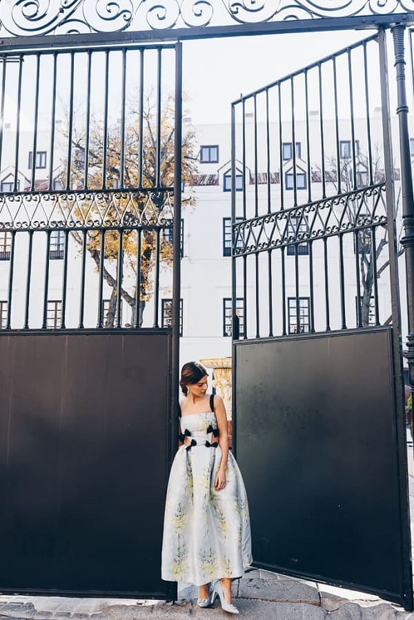 Peinado de invitada de boda con trenza XL Extensionmania