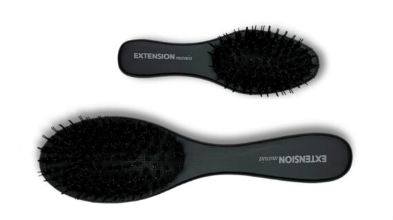 Importancia de usar un buen cepillo para las extensiones